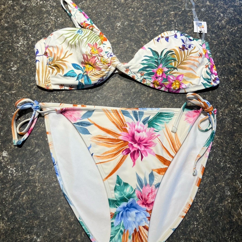 Shade & Shore Floral Bikini size XL D/DD